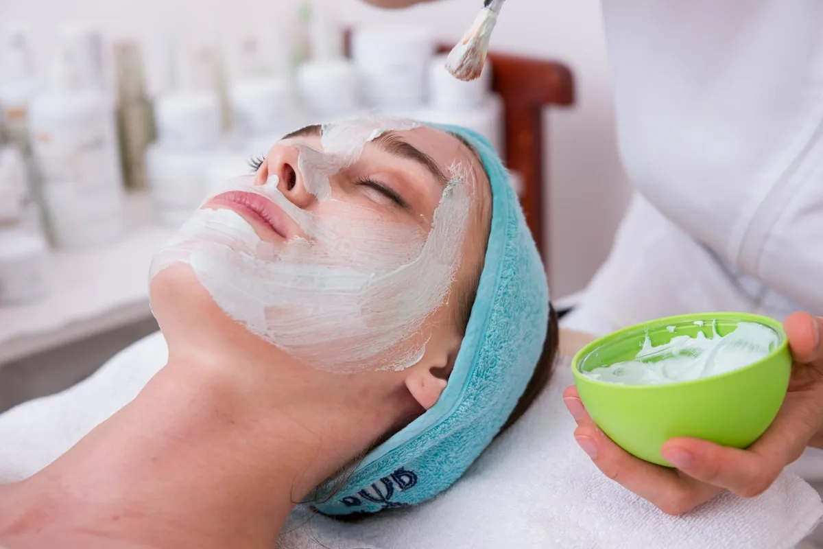 Using Overnight Renewal Mask